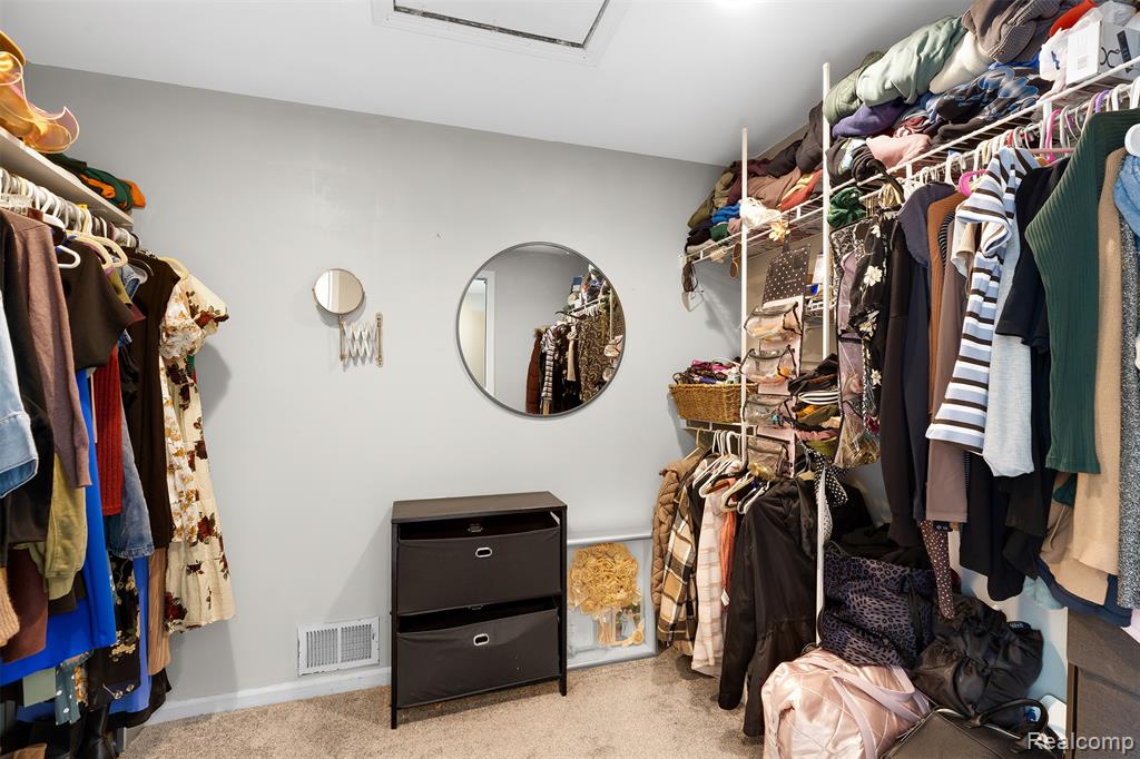 7677 Washburn, Washington, MI — Photo 18