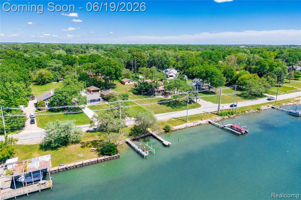 25815 West River Road, Grosse Ile, MI 48138 — Photo 33