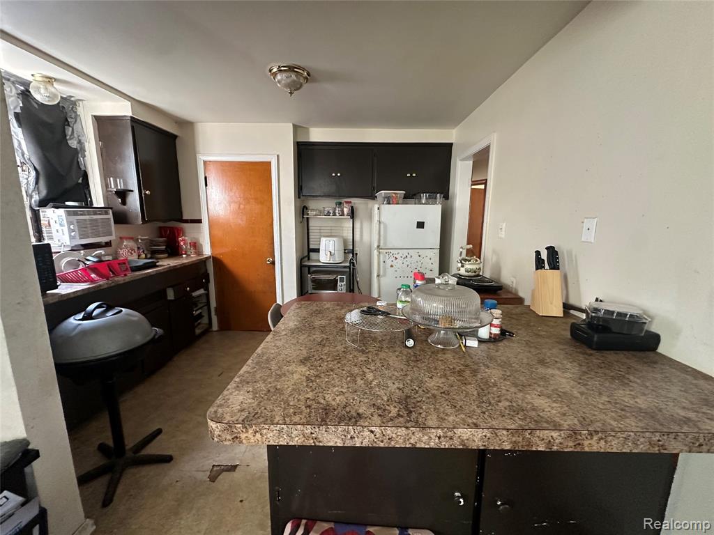 20143 Rogge Street, Detroit, MI 48234 — Photo 5