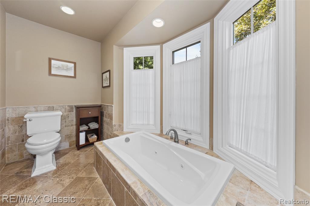 20540 Woodcreek Boulevard, Northville, MI 48167 — Photo 37
