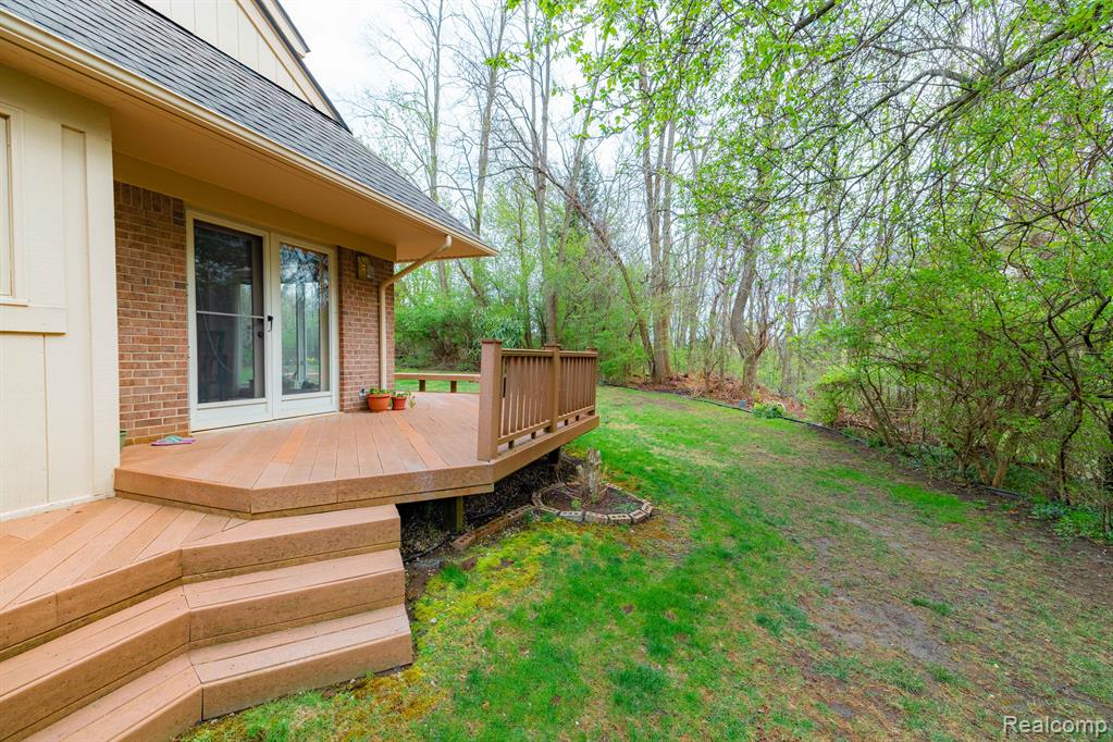 4599 RAVINE Drive, Bloomfield Hills, MI 48301 — Photo 43