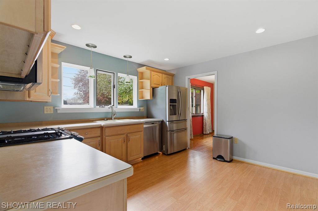 45466 Keding Street, Utica, MI 48317 — Photo 3