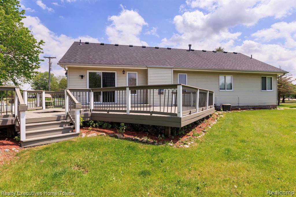 1041 Mackie Road, Almont, MI 48003 — Photo 15