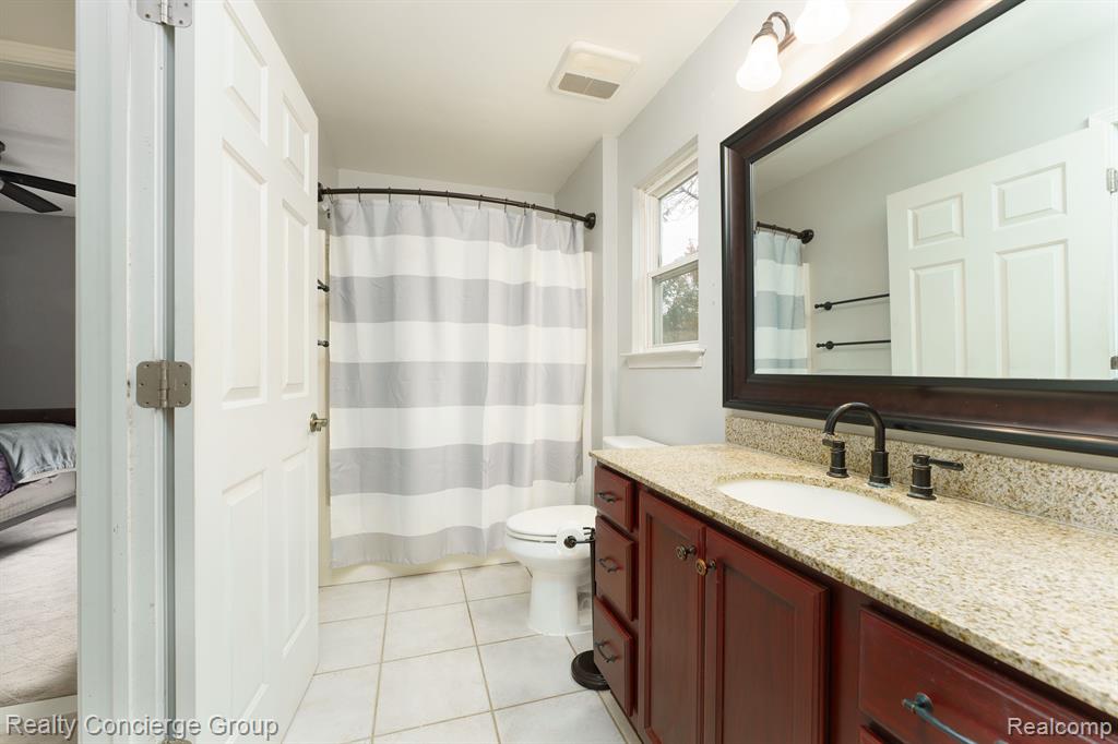 10065 REDHAWK, Perry, MI 48872 — Photo 12