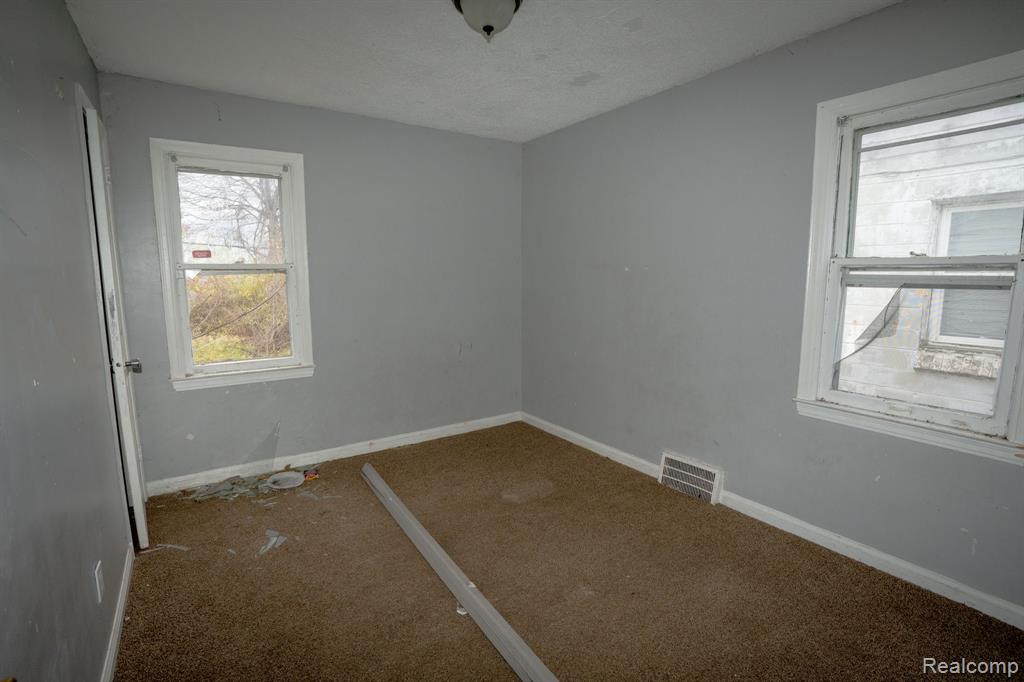 9262 Coyle Street, Detroit, MI 48228 — Photo 7