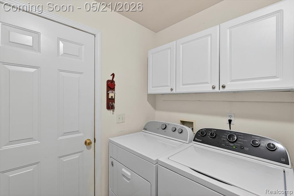 1607 Cedarwood Drive, Flushing, MI 48433 — Photo 22