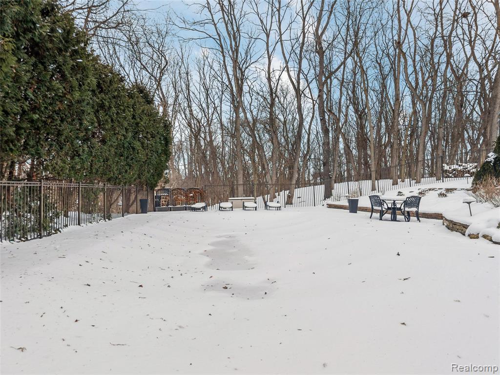 49474 Pine Ridge Court, Plymouth, MI 48170 — Photo 69