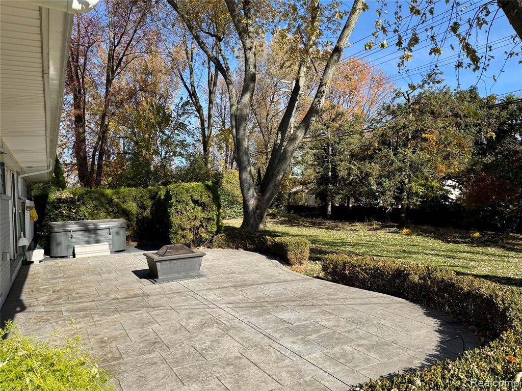 6727 Lahser Road, Bloomfield Hills, MI 48301 — Photo 28