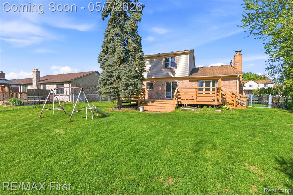 1800 Hillman Drive, Troy, MI 48083 — Photo 39