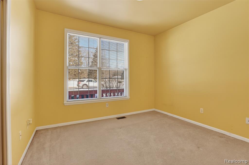 1449 Coutant Street, Flushing, MI 48433 — Photo 8