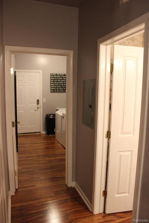 47640 PEMBROKE Drive, Canton, MI 48188 — Photo 10