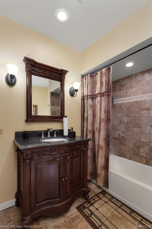 5615 Loveland Street, West Bloomfield, MI — Photo 20