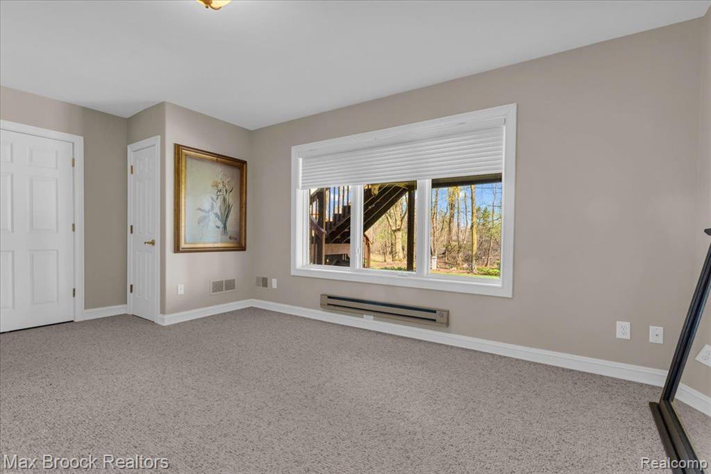6462 W OAKS Drive, West Bloomfield, MI 48324 — Photo 44