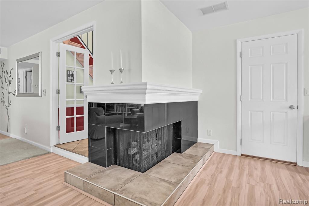 4714 Butler Drive, Troy, MI 48085 — Photo 12