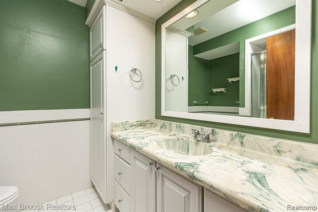 42472 Woodward Avenue, Bloomfield, MI 48304 — Photo 10