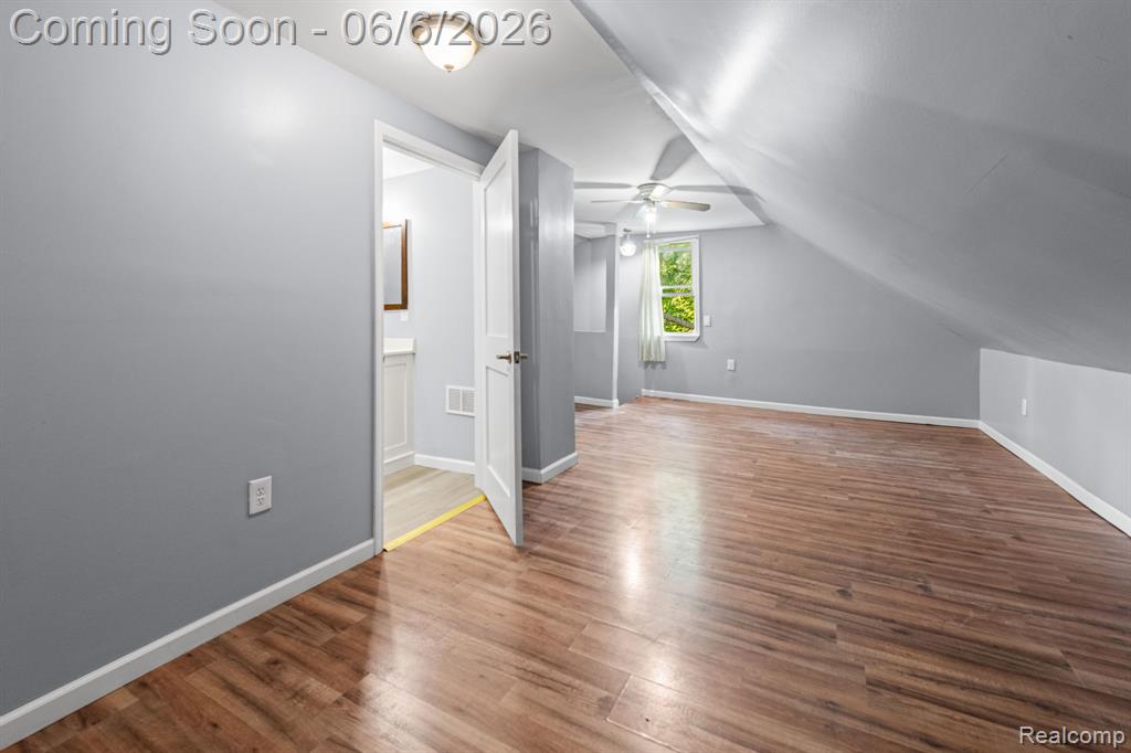 5669 Casper Street, Detroit, MI 48210 — Photo 17