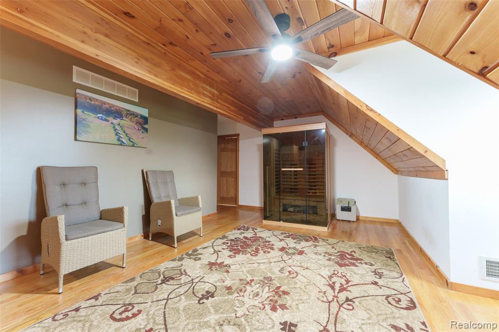 2500 E Jones Road, Howell, MI 48855 — Photo 17