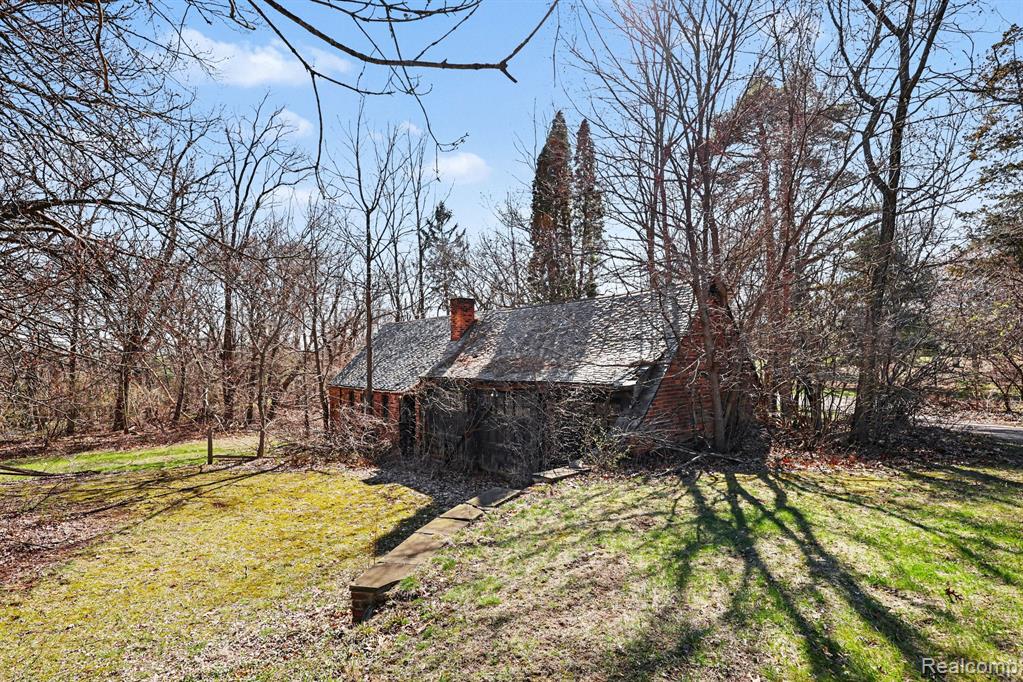 32020 Franklin Road, Franklin, MI 48025 — Photo 11