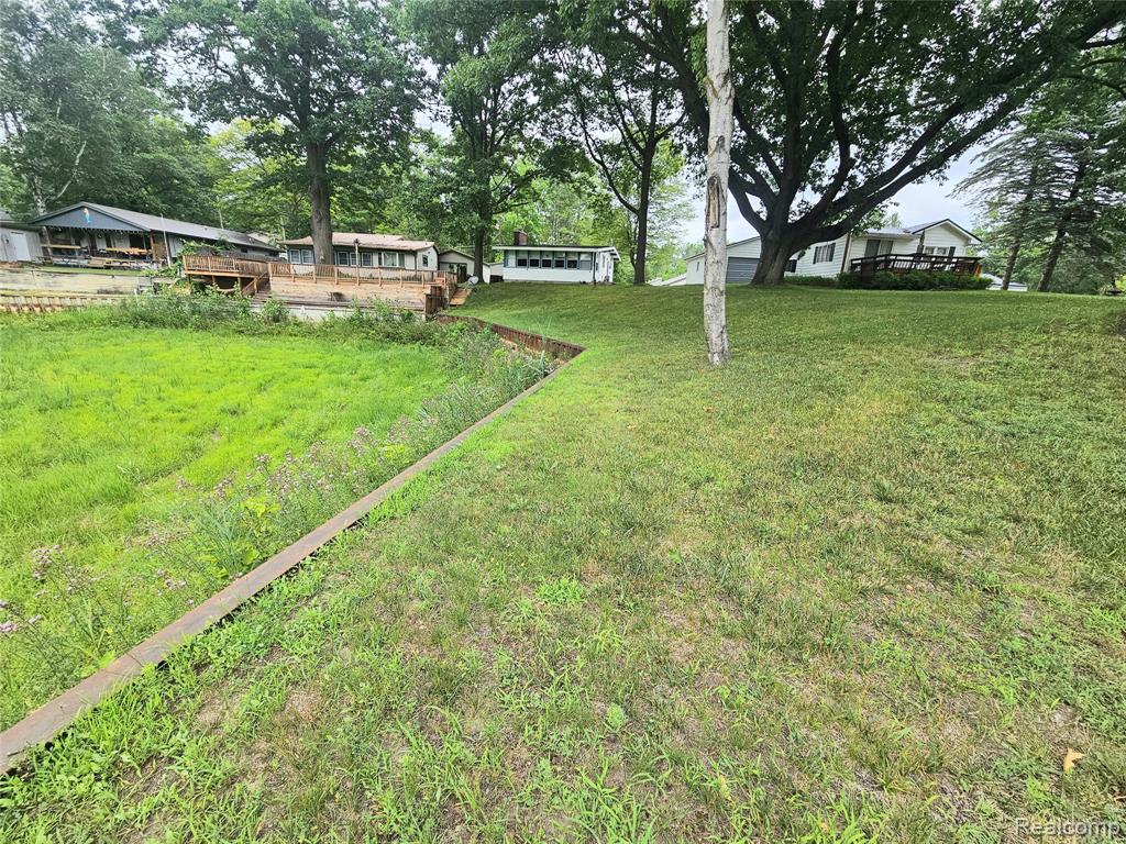 942 Pequot Lane, Hope, MI 48628 — Photo 6