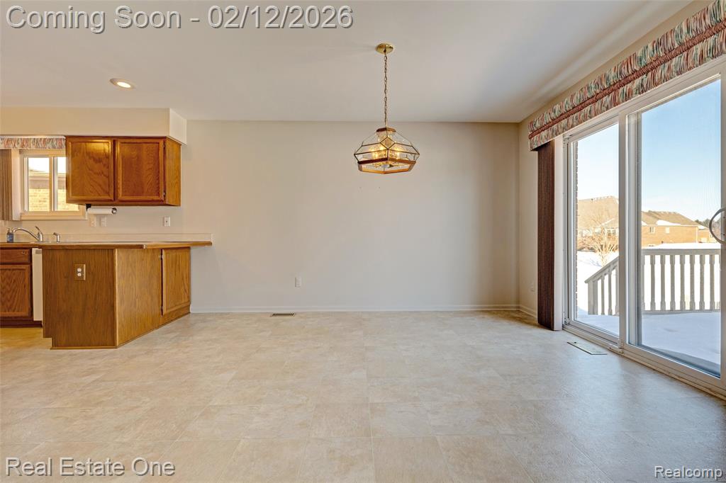 46536 Red River Drive, Macomb, MI 48044 — Photo 10