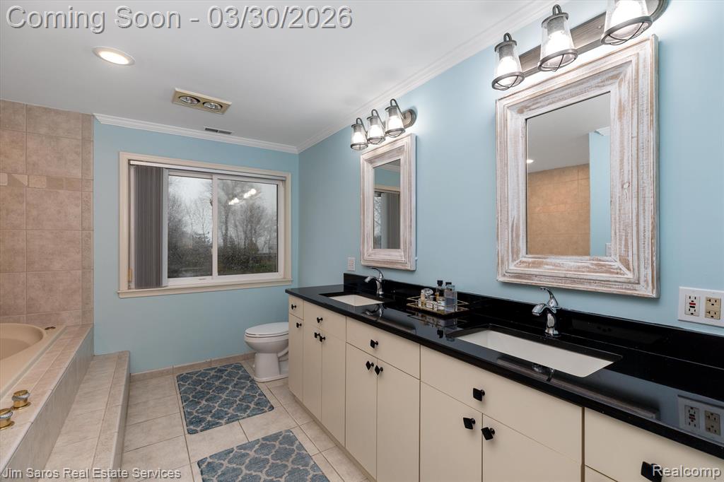 32830 JEFFERSON Avenue, Saint Clair Shores, MI 48082 — Photo 17