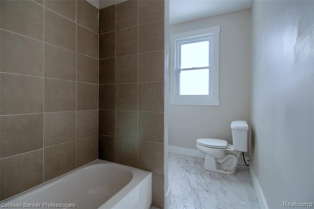 4899 Hillsboro Street, Detroit, MI 48204 — Photo 19