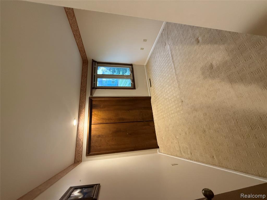 6302 Laurentian Court, Flint, MI 48532 — Photo 29