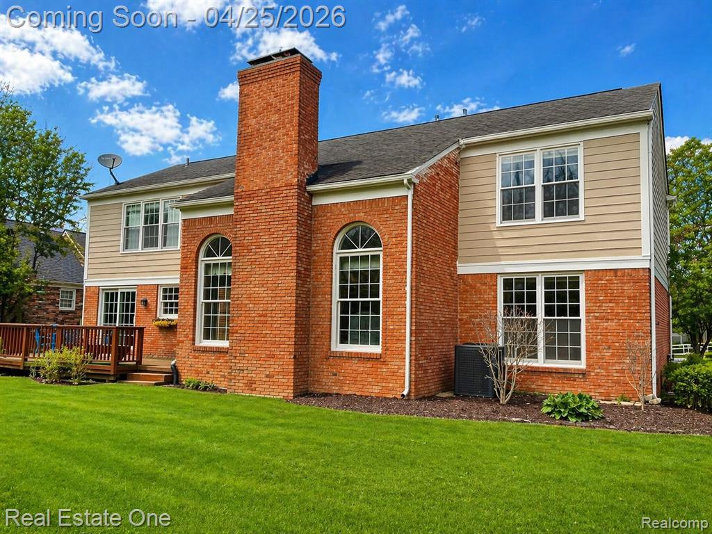 37917 Glengrove Drive, Farmington, MI 48331 — Photo 3