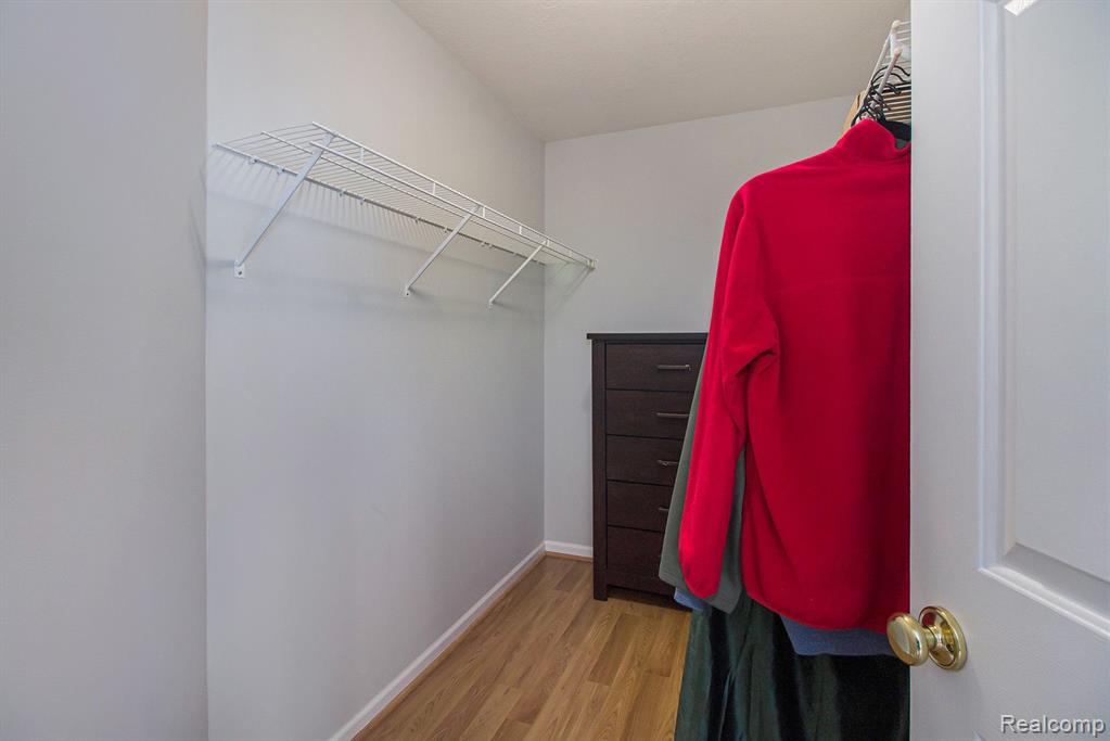 4604 WILLOW VIEW Court, 22, Howell, MI 48843 — Photo 17