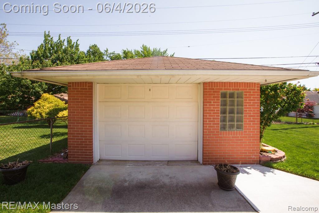 13443 Chestnut Street, Southgate, MI 48195 — Photo 8