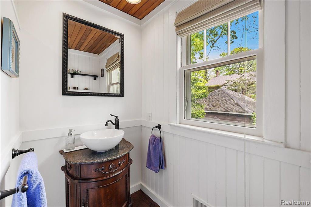 1515 JACKSON Avenue, Ann Arbor, MI 48103 — Photo 30