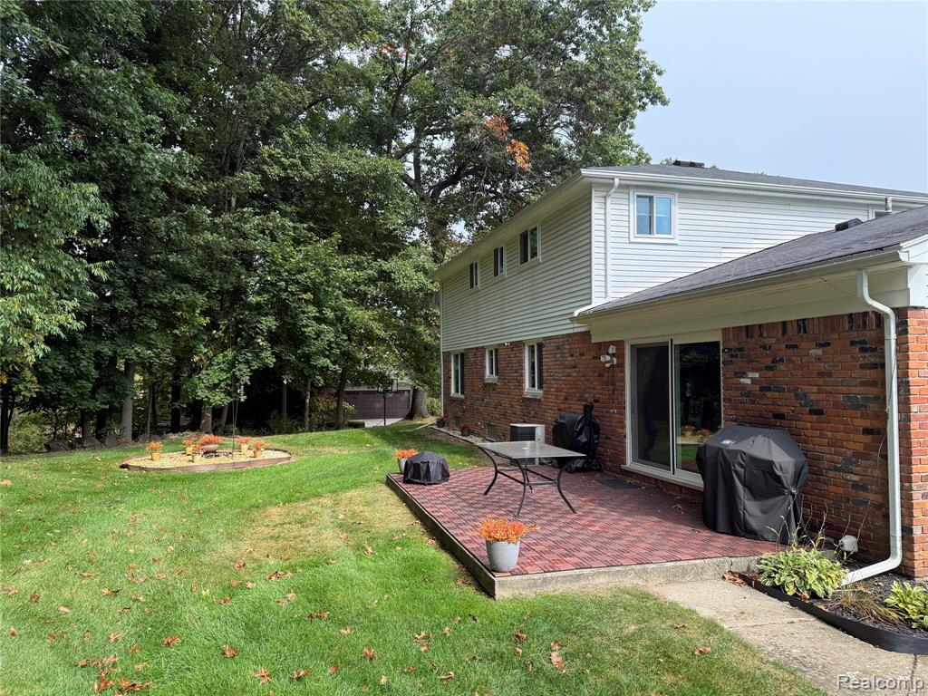 5540 Bostall Woods Drive, Rochester, MI 48306 — Photo 5