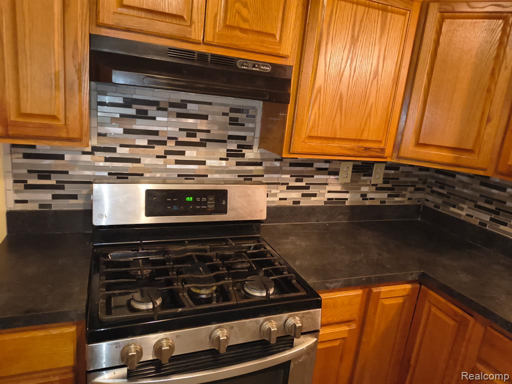 27315 Lathrup Boulevard, Lathrup Village, MI 48076 — Photo 16