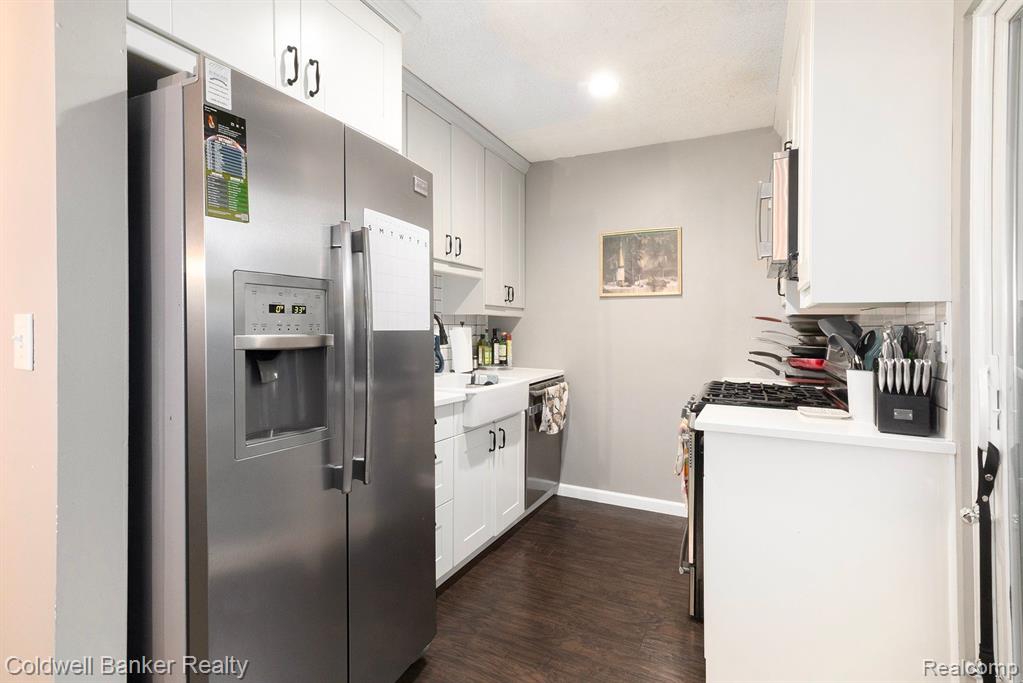 1807 WICKHAM Street, Royal Oak, MI 48073 — Photo 14