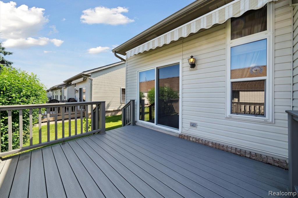 42279 BAYBERRY, Clinton Twp, MI 48038 — Photo 31