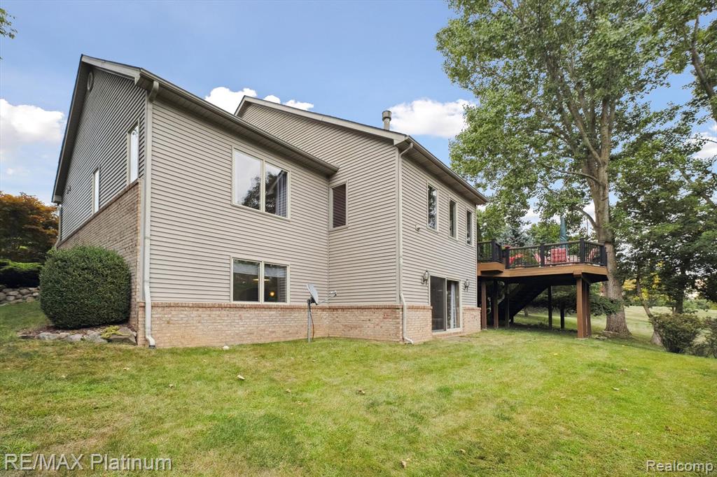 8872 Thornapple Drive, Pinckney, MI 48169 — Photo 68