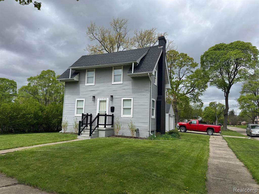 1102 W Dayton Street, Flint, MI 48504