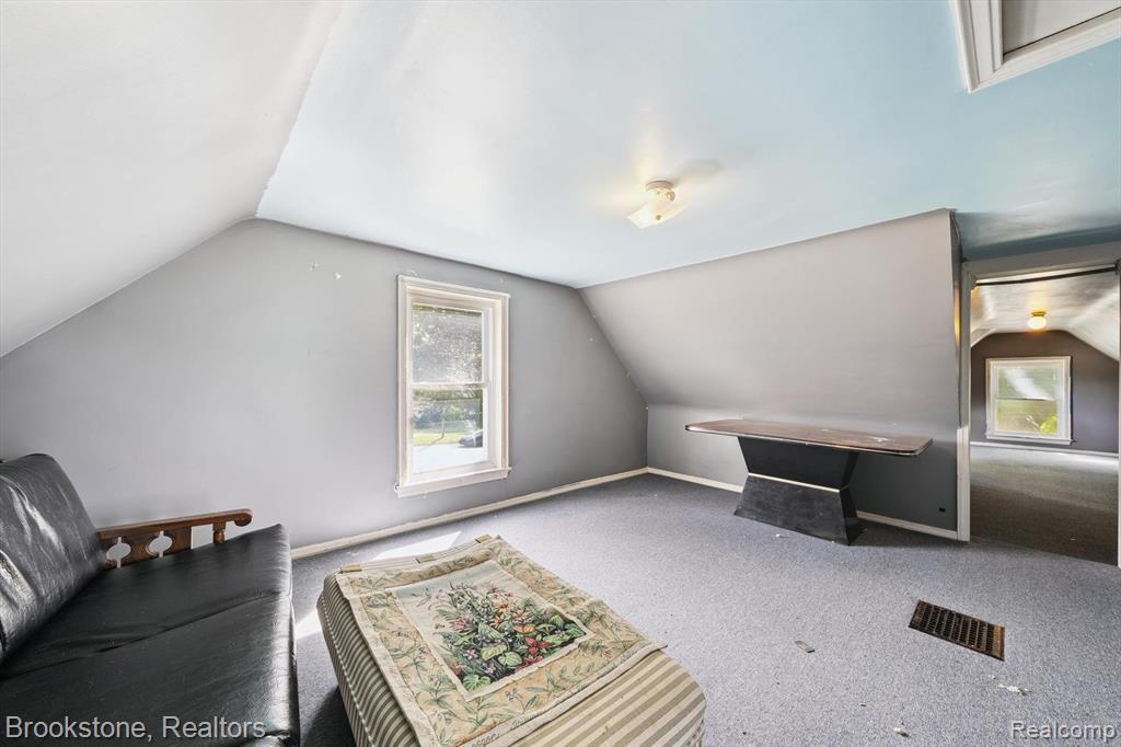 326 S Main Street, Almont, MI 48003 — Photo 31