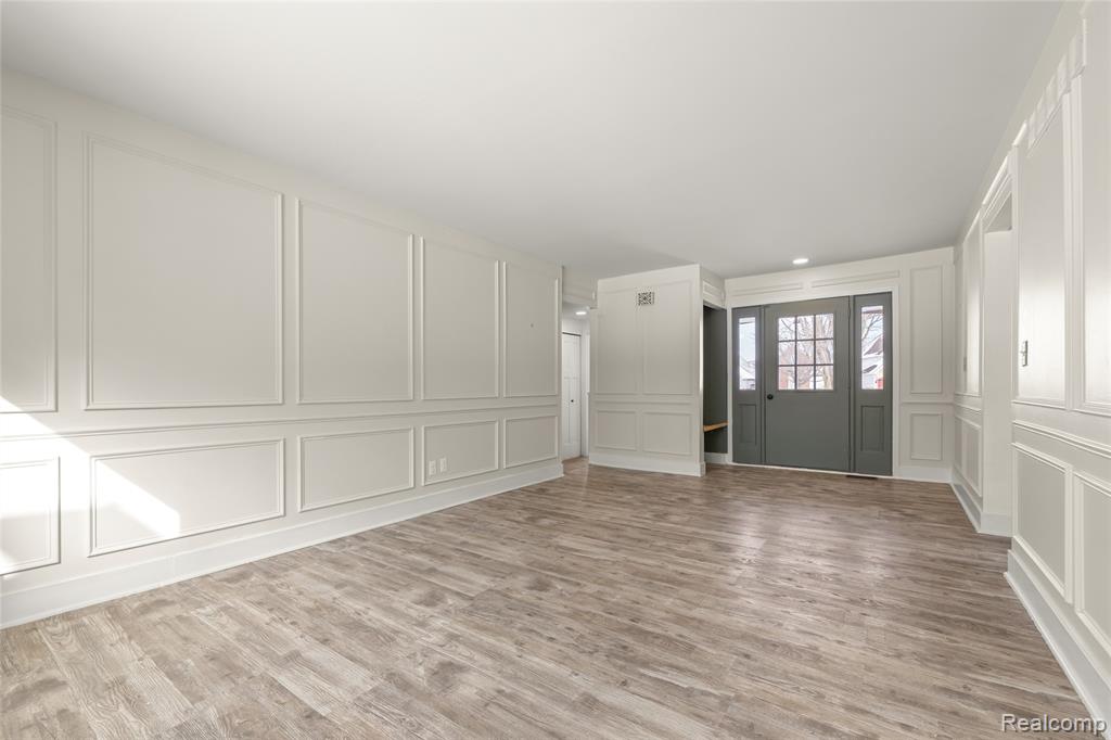 42745 Redfern Street, Canton, MI 48187 — Photo 3