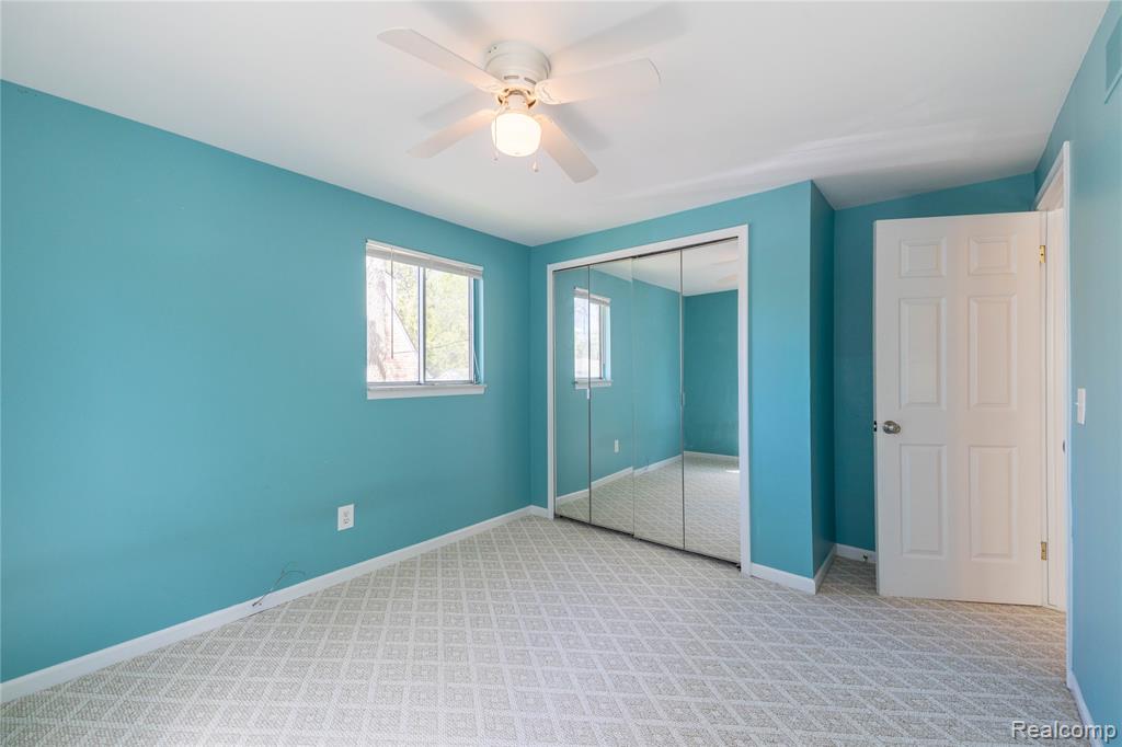 569 Hendrickson Boulevard, Clawson, MI — Photo 20