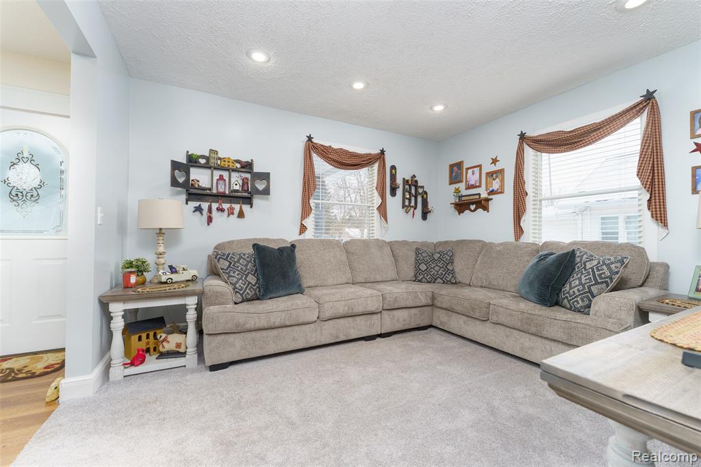 919 E Michigan Avenue, Grass Lake, MI 49240 — Photo 13