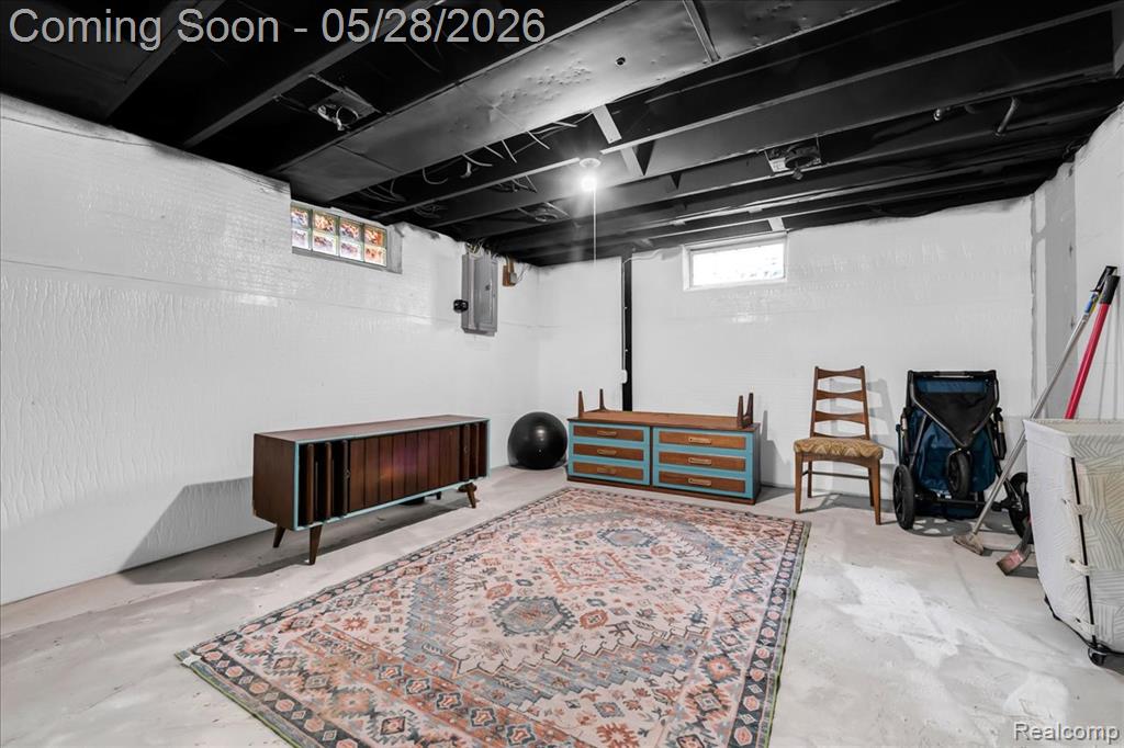 2101 Lochmoor Boulevard, Grosse Pointe Woods, MI 48236 — Photo 30