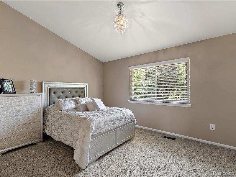 4884 Georgetown Drive, Rochester, MI 48306 — Photo 56