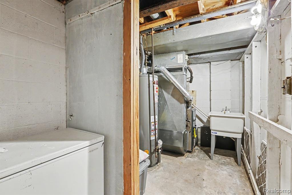 30212 Beechwood Street, Garden City, MI — Photo 20