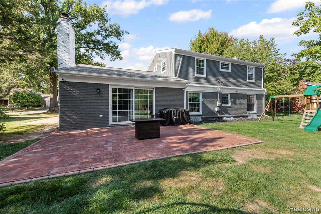 8173 Wood Drive, Grosse Ile, MI 48138 — Photo 6