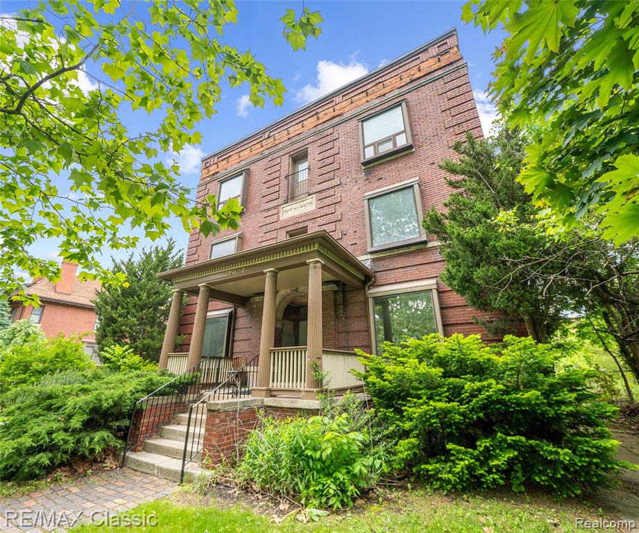 3984 Commonwealth Street, Detroit, MI 48208 — front exterior