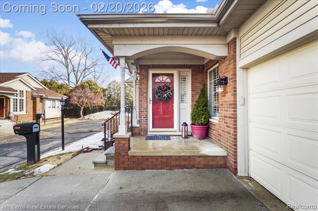 7 Canfield Circle, Dearborn Heights, MI 48127 — Photo 4