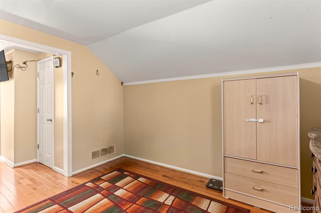 4770 ORCHARD Avenue, Dearborn, MI 48126 — Photo 18