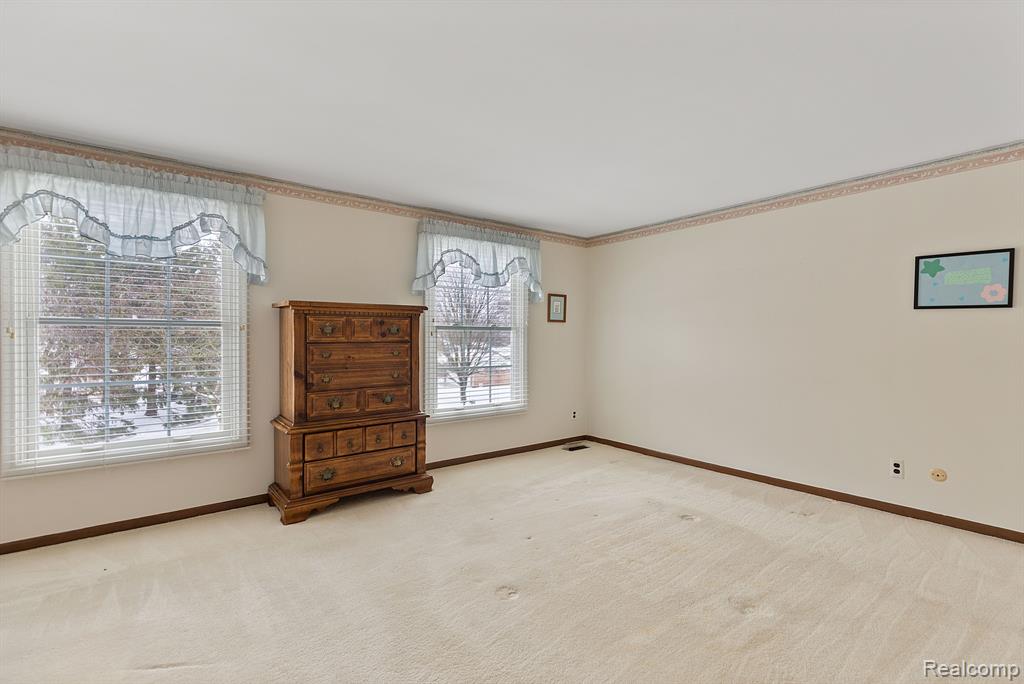 42126 BAINTREE Circle, Northville, MI 48168 — Photo 40
