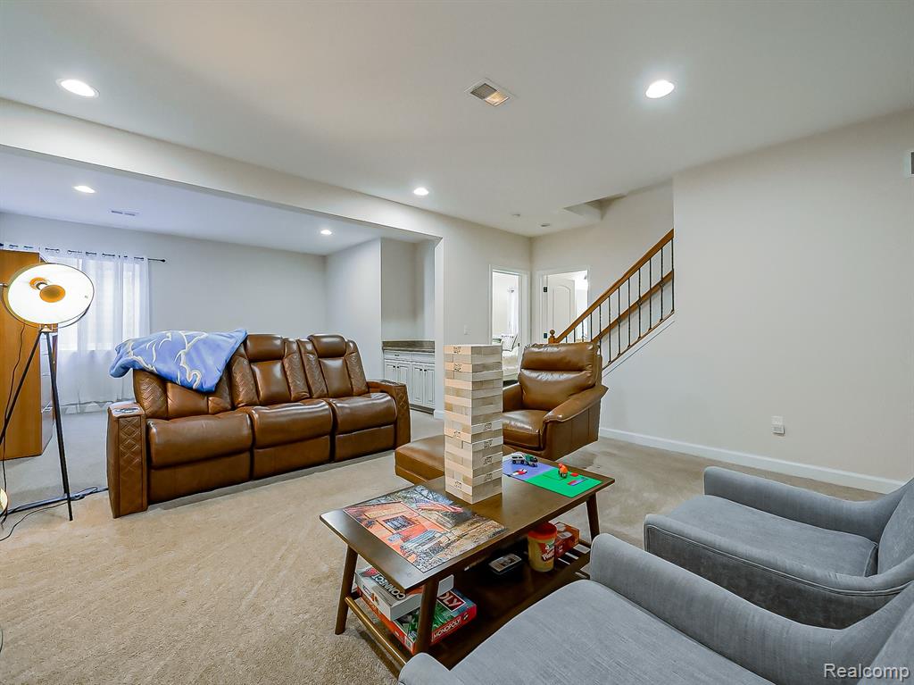 7212 Berry, West Bloomfield, MI — Photo 54